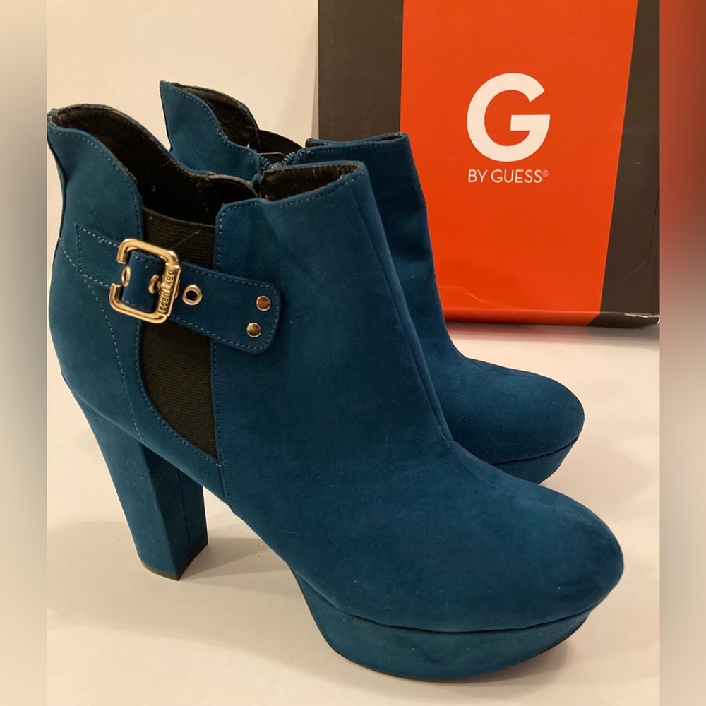 G by Guess 🟣 EUC Size 11 Teal Platform Booties